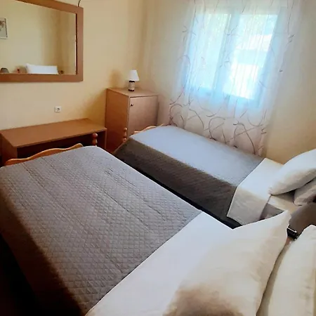 Liberty Homes ,ai Gordis Notou Vakantiehuis *