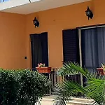 Liberty Homes ,ai Gordis Notou Дом отдыха