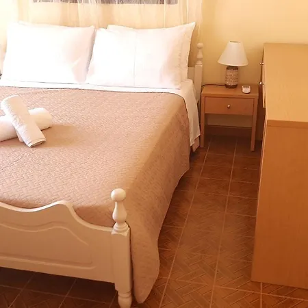 Liberty Homes ,Beach Ai Gordis Notou * Palaiochori (Kerkyra)