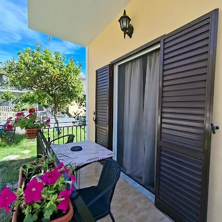 Liberty Homes ,Beach Ai Gordis Notou Ferienhaus Palaiochori (Kerkyra)